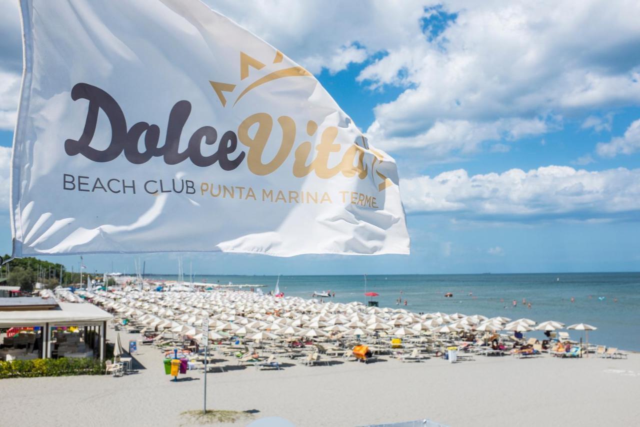 Club Del Sole Marina Family Resort Punta Marina Esterno foto